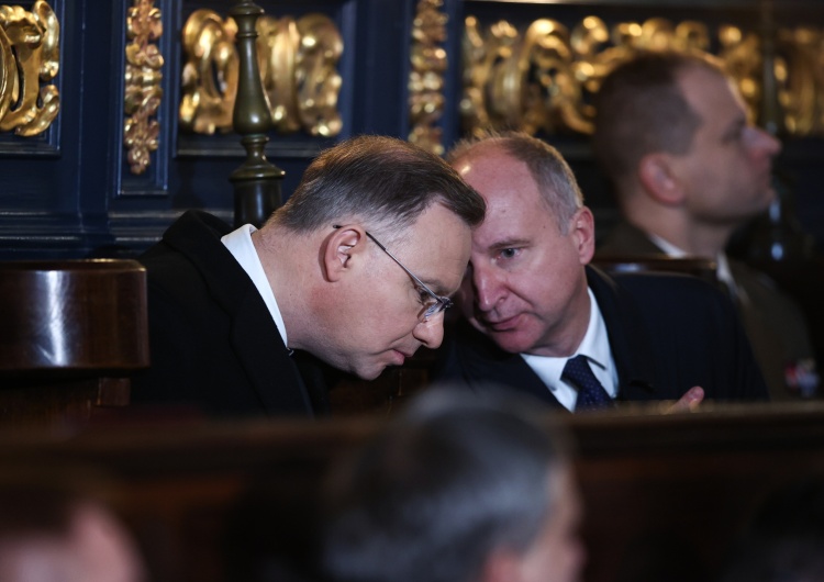 Prezydent Andrzej Duda i minister Wojciech Kolarski na pogrzebie Wandy Półtawskiej Histeria w niemieckich mediach: „Cichy zamach stanu w Polsce”
