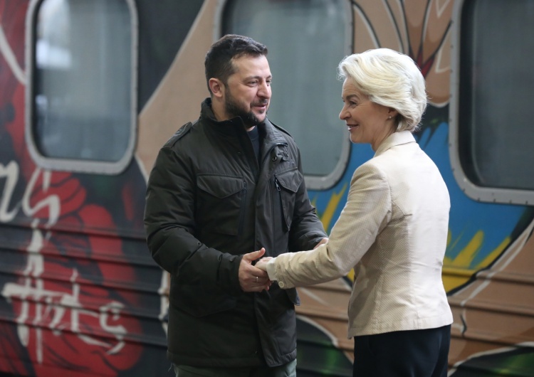 Przewodnicząca Komisji Europejskiej Ursula von der Leyen oraz prezydent Ukrainy Wołodymyr Zełenski Ursula von der Leyen w Kijowie: