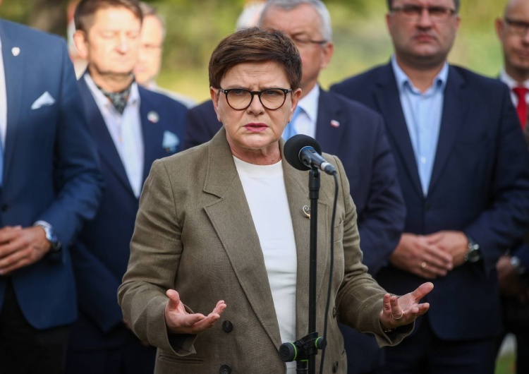 Beata Szydło Beata Szydło: Jeśli w ten sposób zamierzają rządzić Polską, czeka nas likwidacja demokracji