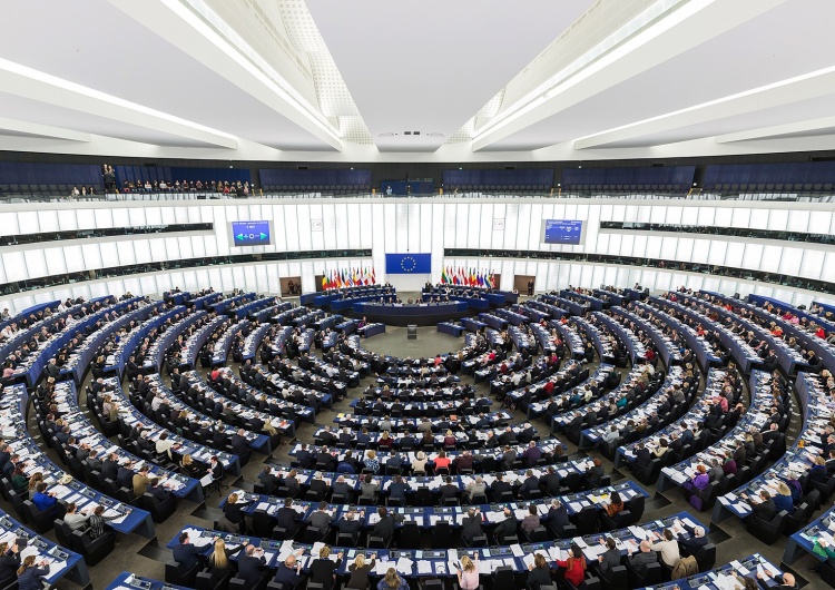 Parlament Europejski PE odebrał immunitety europosłom PiS i SP. Jest oświadczenie ich obrońcy