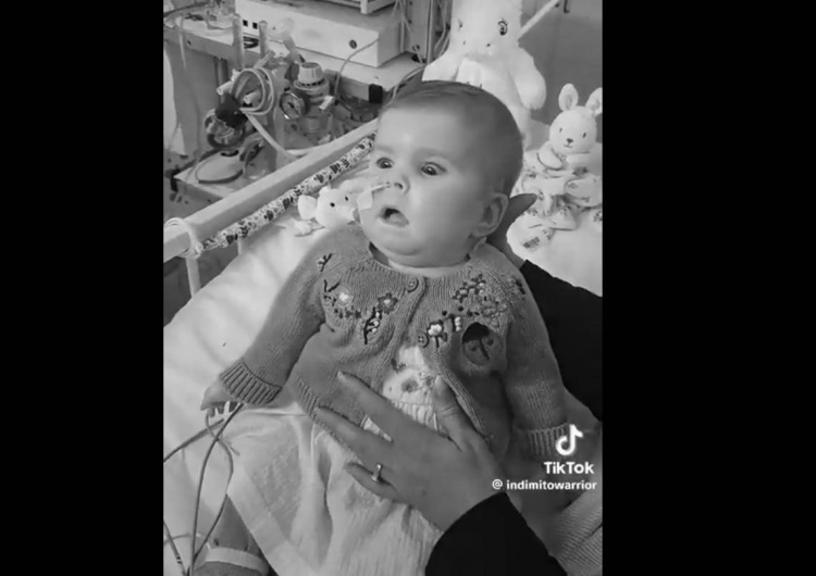 Malutka Indi Nie żyje malutka Indi, którą brytyjski sąd kazał odłączyć od aparatury