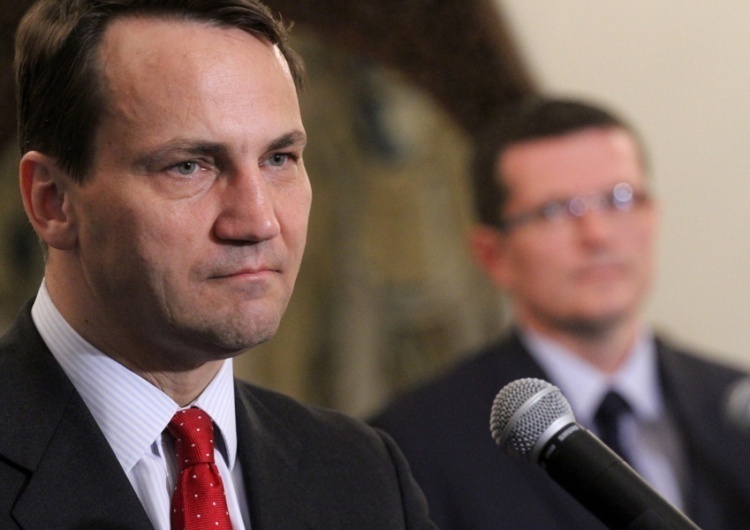 Radosław Sikorski Nieoficjalnie: Radosław Sikorski wraca do rządu