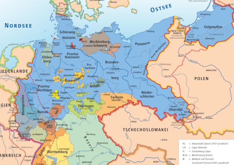 Mapa Niemiec w latach 1919-1937 Dr Rafał Brzeski: Według niemieckiego stanu prawnego Rzesza Niemiecka istnieje w granicach z 1937 roku