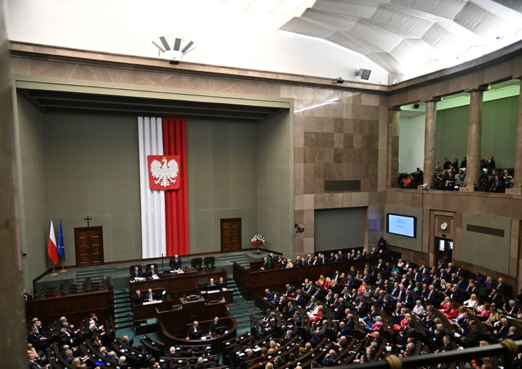 Posiedzenie Sejmu RP Powołano parlamentarny zespół ds. reparacji. „To kwestia polskiej racji stanu”