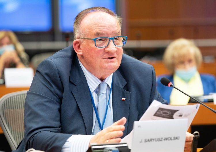 Jacek Saryusz-Wolski Jacek Saryusz-Wolski na debacie w PE: Niech Bóg chroni Unię przed samozagładą