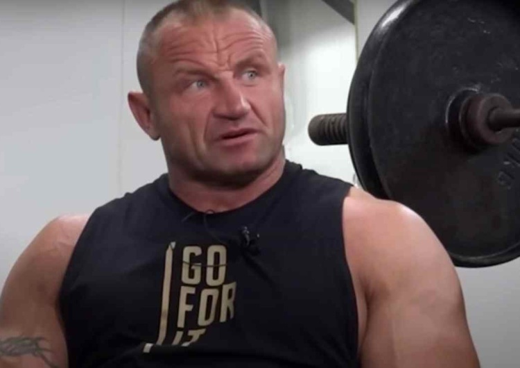 Mariusz Pudzianowski Pudzianowski zwrócił się do Lewandowskiego. Chodzi o incydent na boisku