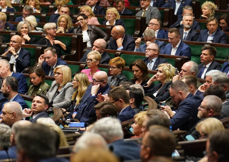 Obrady Sejmu RP Dziś Sejm wybierze nowego Rzecznika Praw Dziecka