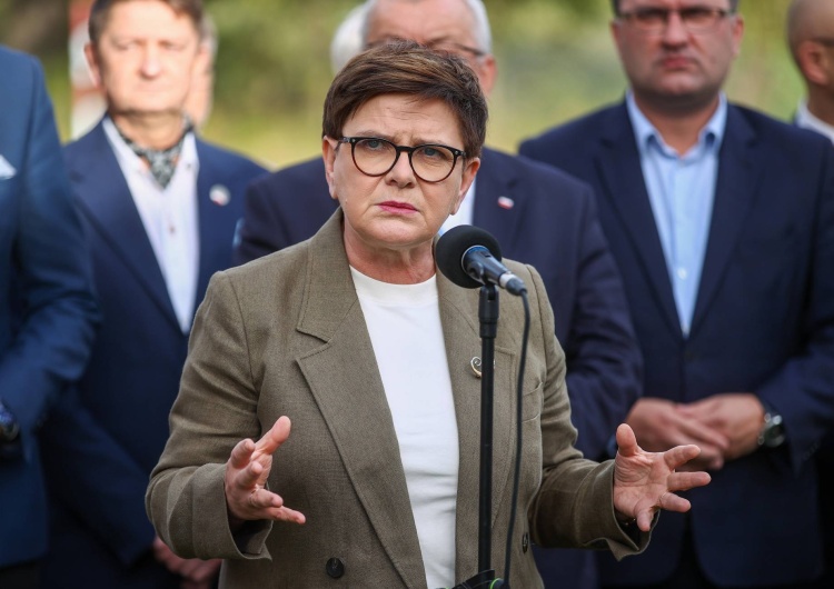 Beata Szydło Beata Szydło: Trwa szerokie przygotowywanie gruntu pod przyjęcie zmian