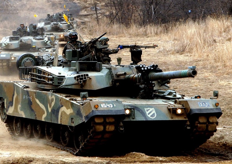 Czołgi K-2 Black Panther Kosiniak-Kamysz zapewnia o kontynuacji kontraktów zbrojeniowych PiS, a w WOT chce inwestować jeszcze więcej