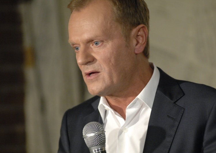 Donald Tusk Komisja ds. rosyjskich wpływów wydała rekomendacje dotyczące Tuska i kilku polityków PO