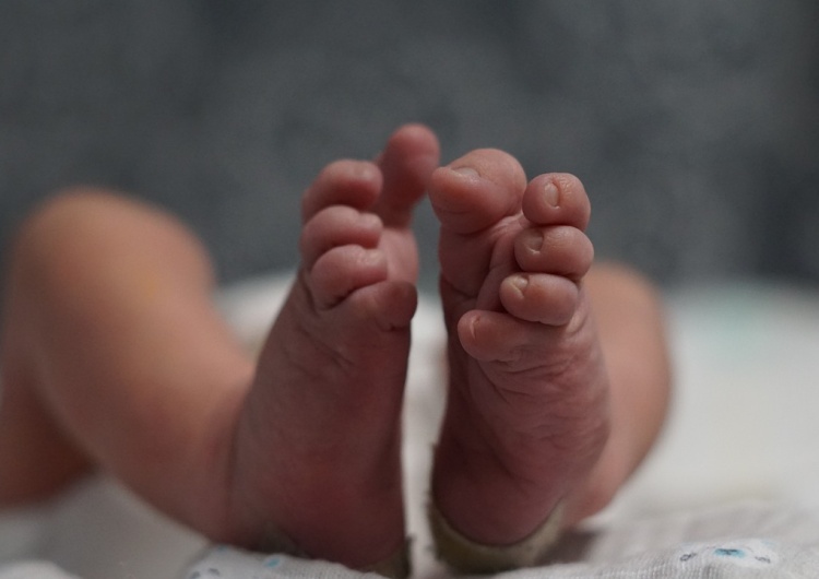 Dziecko w szpitalu - zdjęcie poglądowe Zjednoczone Królestwo Śmierci 