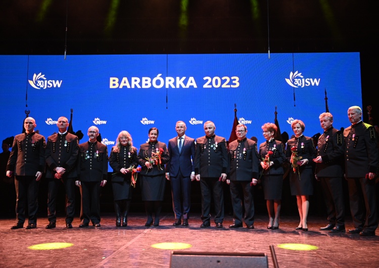  Barbórka JSW. Prezydent Andrzej Duda do górników: Dziękuję, że wybraliście ten zawód i kontynuujecie rodzinną tradycję