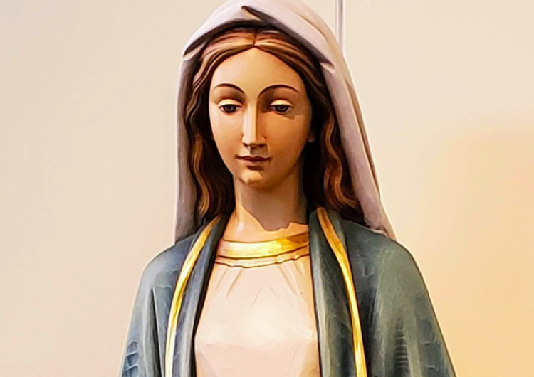 Figura Najświętszej Maryi Panny Uroczystość Niepokalanego Poczęcia NMP. Wiele osób mylnie interpretuje tę prawdę wiary