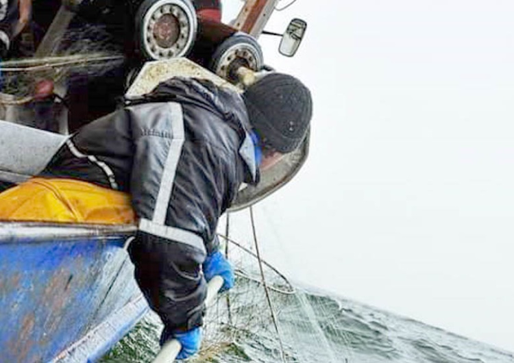 Rybacy  Sprawa porozumienia rządu ze środowiskiem rybaków. Krzysztof Dośla pisze list do premiera