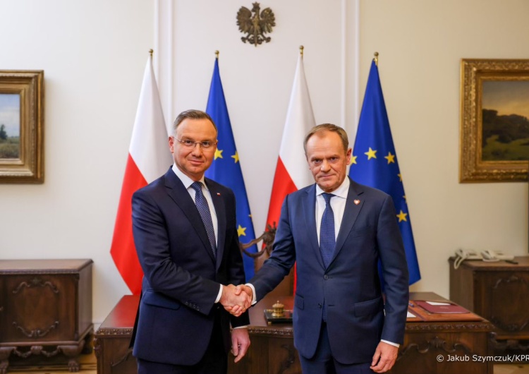 Andrzej Duda i Donald Tusk Pałac Prezydencki podał datę i godzinę zaprzysiężenia rządu Donalda Tuska