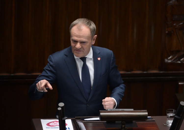 Donald Tusk Tusk: Przywiozę z Brukseli te upragnione, wyczekiwane miliardy euro