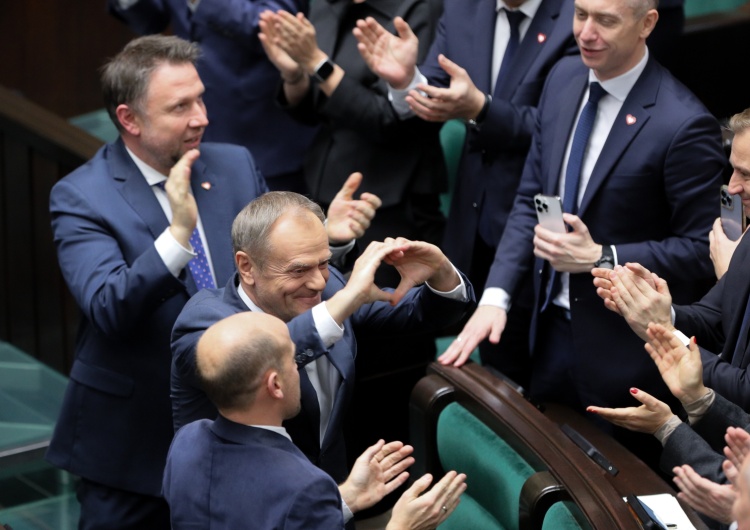 Donald Tusk KPRM odmówiła akredytacji TVP i Polskiemu Radiu na szczyt w Brukseli