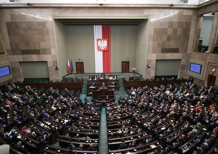 Sejm Sejm zagłosował nad wotum zaufania dla rządu Donalda Tuska