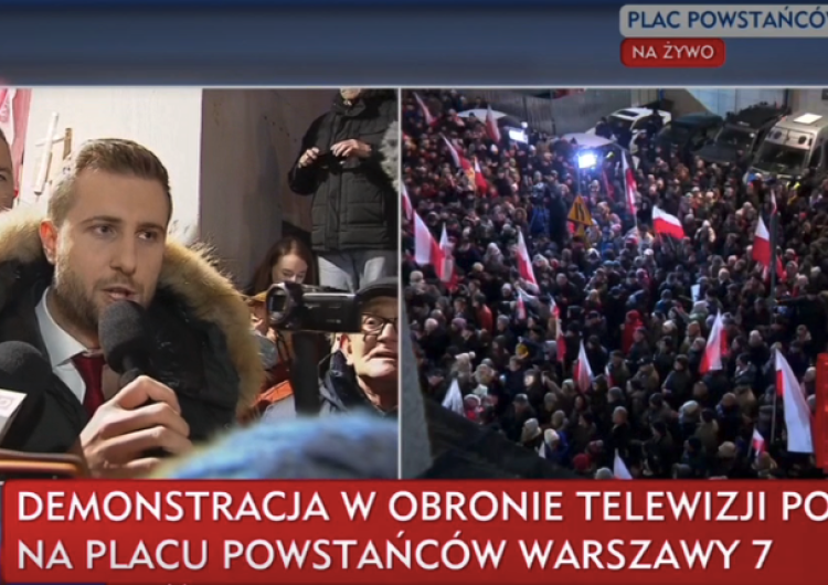 Manifestacja pod TVP „«Nie» dla likwidacji wolności słowa”. Trwa protest w obronie TVP [WIDEO]