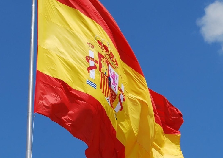 Flaga Hiszpanii Ryszard Czarnecki: ACH, CI HISZPANIE...