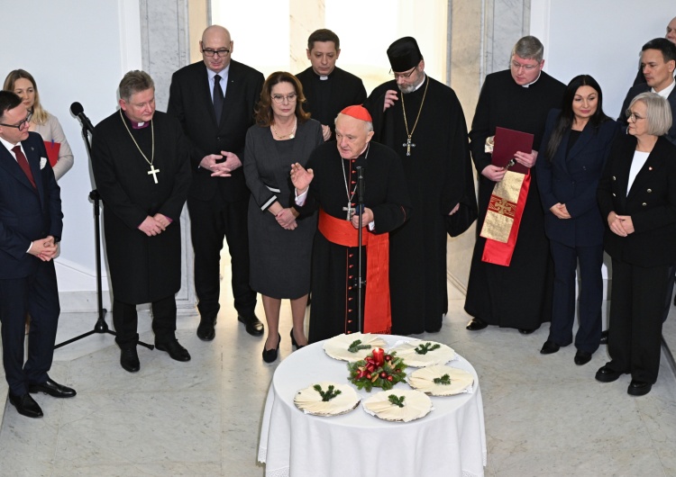 Szymon Hołownia, Małgorzata Kidawa-Błońska, Piotr Zgorzelski, Monika Wielichowska, Kazimierz Nycz, Jerzy Samiec, Andrzej Lewczak, Jacek Cichocki Kard. Nycz na opłatku w Sejmie: Życzę, aby ten