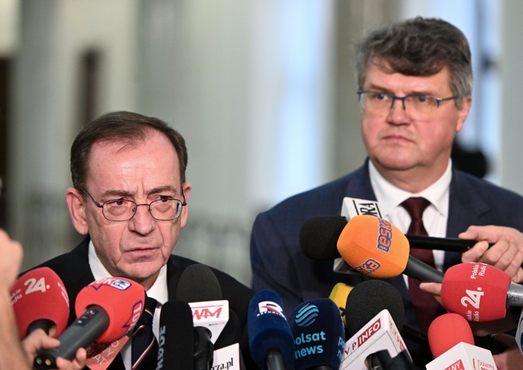 Mariusz Kamiński, Maciej Wąsik Klub PiS sprzeciwia się wygaszeniu mandatów poselskich Kamińskiego i Wąsika
