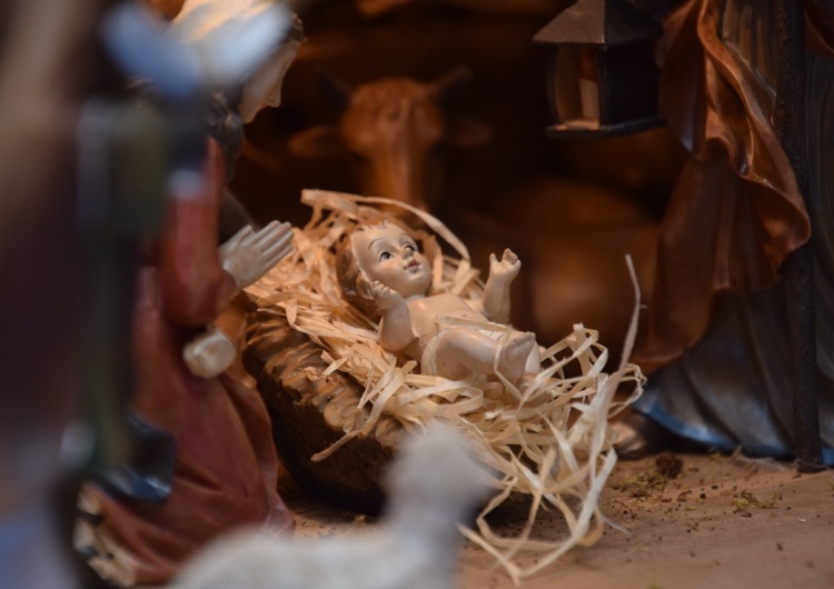 Figurka Dzieciątka Jezus
