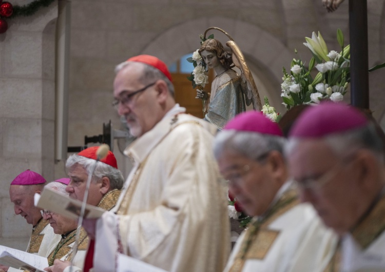 Pasterka w Betlejem, wśród celebrujących kard. Pizzaballa i kard. Krajewski Kard. Krajewski o misji w Ziemi Świętej: