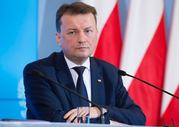 Mariusz Błaszczak Błaszczak ostro o Hołowni: „Ich również zaprosi do Sejmu?”