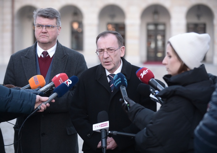 Maciej Wąsik i Mariusz Kamiński Zatrzymanie Kamińskiego i Wąsika. Kuriozalne oświadczenie Helsińskiej Fundacji Praw Człowieka