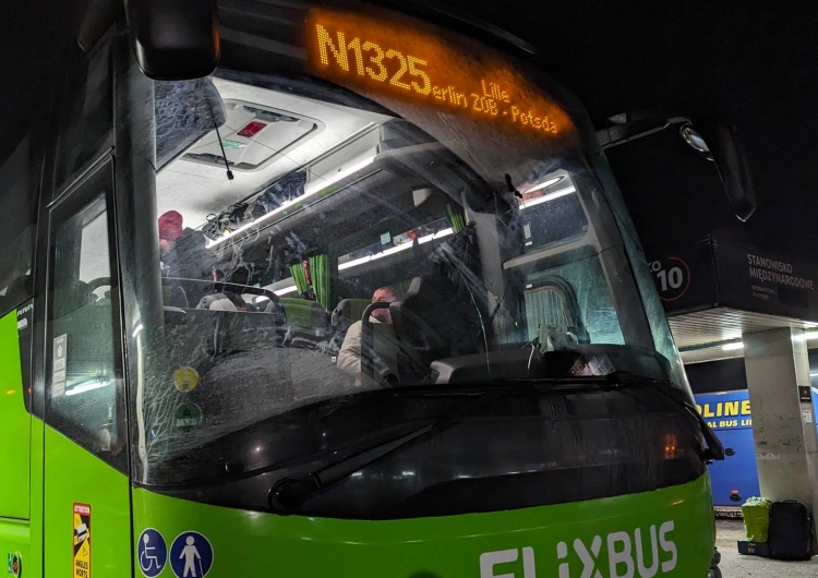 Autokar Flixbusa Kierowca autokaru miał straszyć uczestników Protestu Wolnych Polaków kluczem francuskim