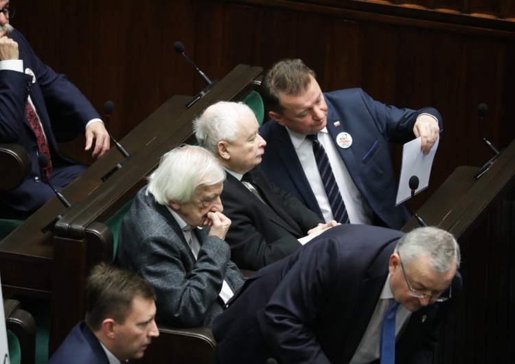 Warszawa, 16.01.2024. Posłowie PiS w Sejmie Radio Wnet: PiS podjęło decyzję ws. Krzysztofa Bosaka. „Wielu posłów chce złamać dyscyplinę”