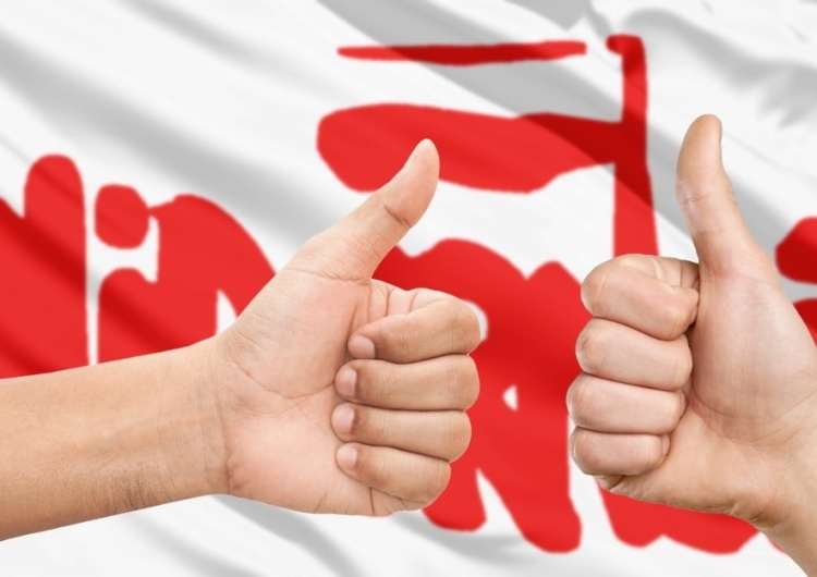 Kciuki - zdjęcie poglądowe Koło OM NSZZ „S” przy ZR w CBM Polska prężnie się rozwija