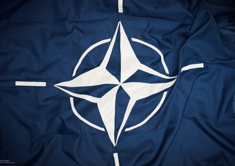 NATO Rosja zaatakuje kraj NATO? Minister obrony Niemiec przestrzega 