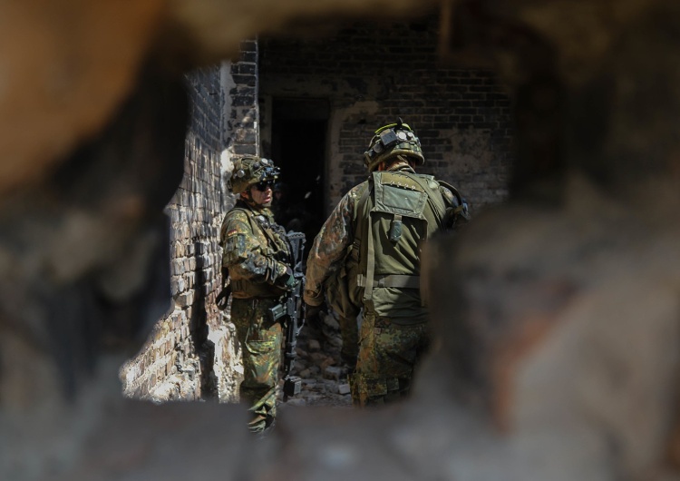 Żołnierze Bundeswehry Niemcy chcą imigrantów... w Bundeswehrze