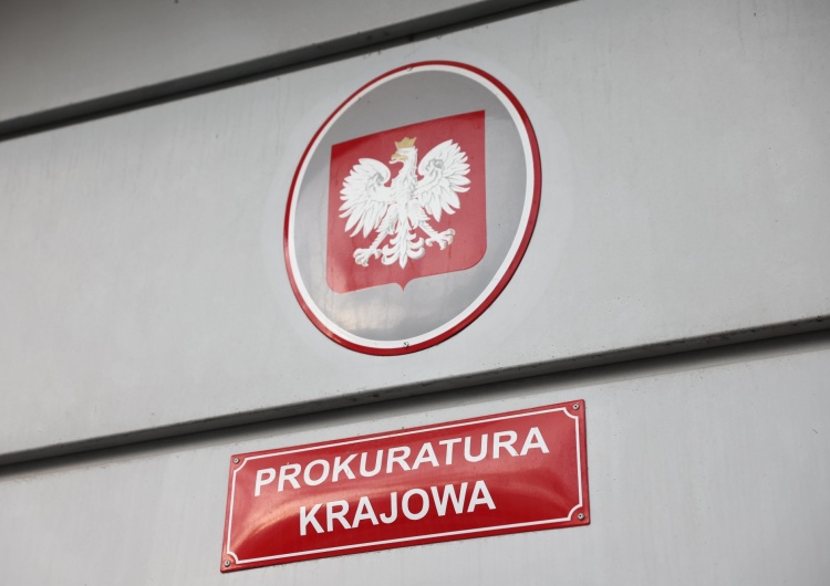 Z ostatniej chwili! Trwa próba siłowego wejścia do gabinetu Prokuratora Krajowego