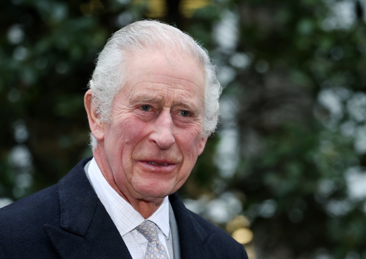 Król Karol III Zaskoczenie w Pałacu Buckingham. Nowe informacje ze szpitala ws. króla Karola