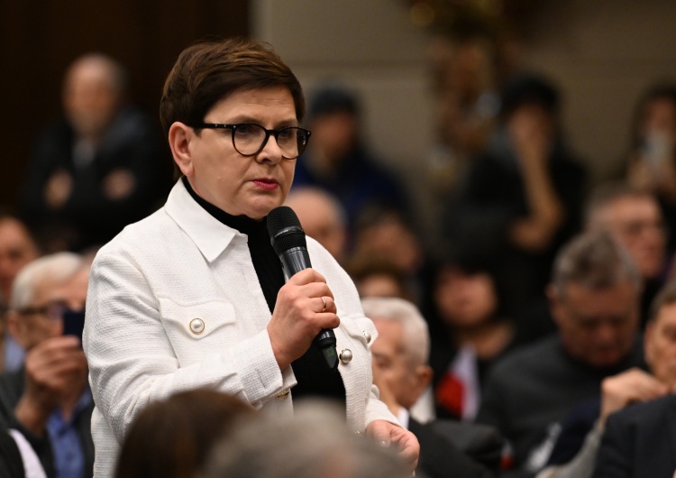 Beata Szydło Beata Szydło: Nie ma dyskusji na temat zmiany przywództwa w PiS