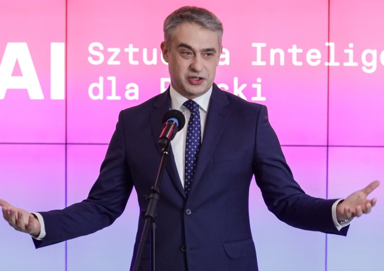 Krzysztof Gawkowski Judasz „umywający ręce”. Internauci kpią ze słów wicepremiera Gawkowskiego