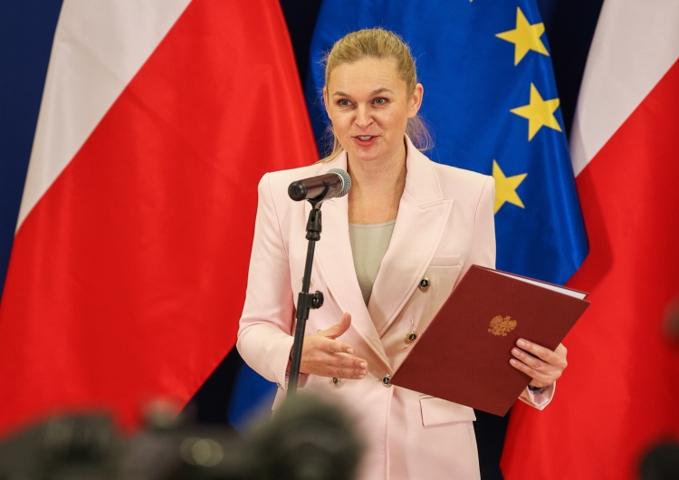 Barbara Nowacka Minister edukacji: „To nie będzie Polska sfrustrowanych emerytów!” [WIDEO]