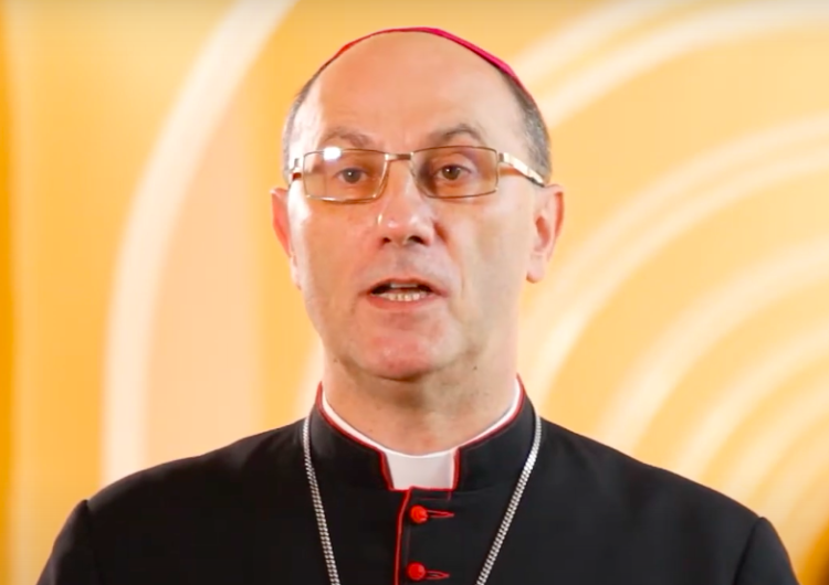 abp Wojciech Polak [wywiad] Prymas Polski: Skrzywdzeni oczekują nie tyle słów, co działania