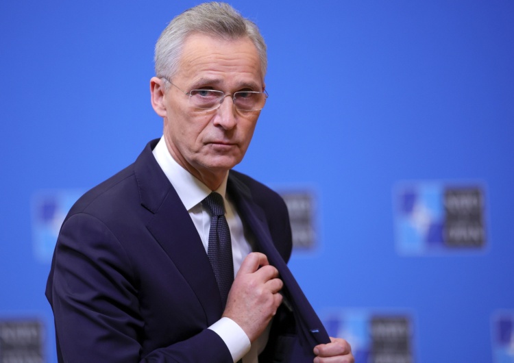 Jens Stoltenberg Szef NATO: Unia Europejska nie jest w stanie obronić Europy
