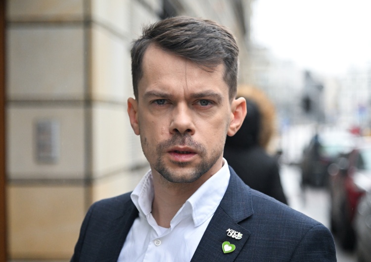 Michał Kołodziejczak PKW odrzuciła sprawozdanie partii Kołodziejczaka. „Nielegalne środki finansowe”