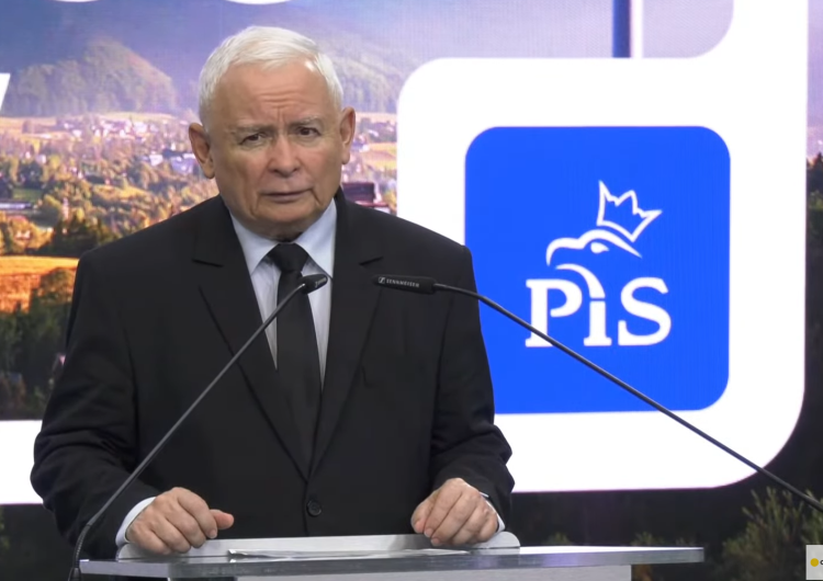 Jarosław Kaczyński Karuzela z Blogerami. Albert Morawski: Premia wyborcza dla PiS