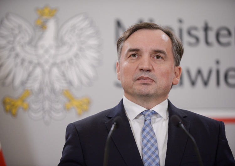 Zbigniewa Ziobro Polityk KO chce dowodu na chorobę Ziobry
