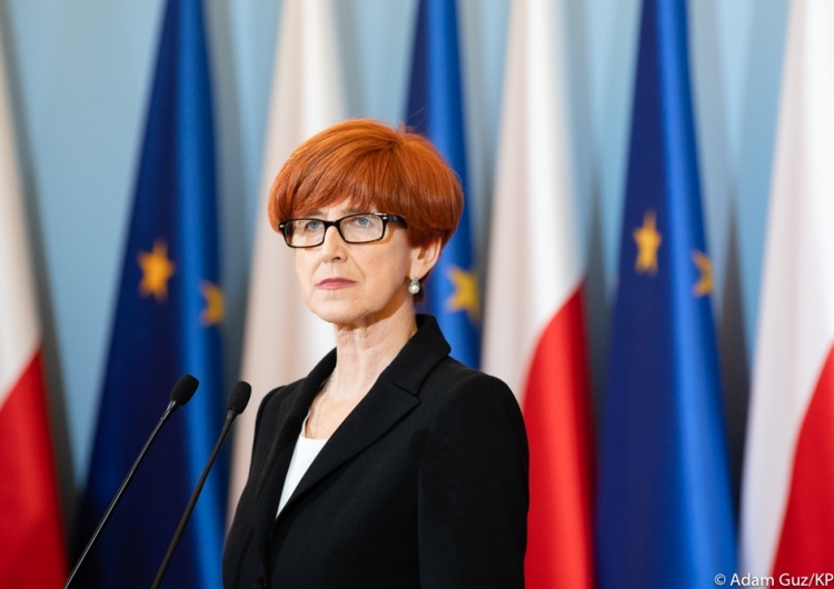 Rafalska dla Tysol.pl: Komisja Europejska nie bez powodu łaskawie uruchamia środki dla Polski 