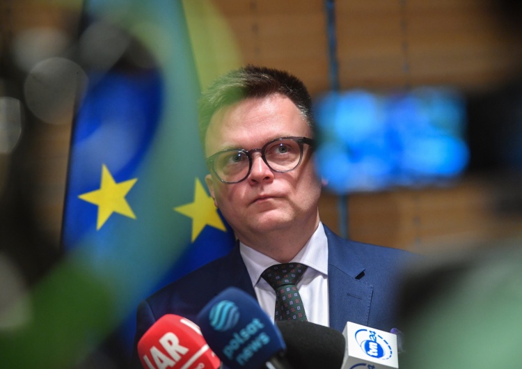 Szymon Hołownia Poseł Lewicy uderza w Szymona Hołownię: „To miał być marszałek, który szanuje państwo”