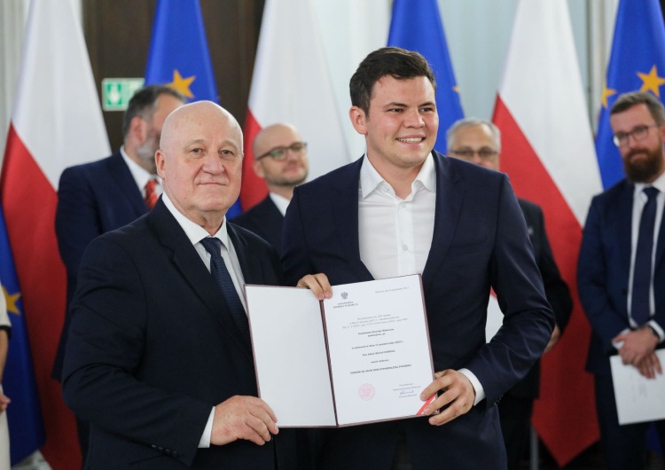 Poseł Polski 2050 Adam Gomoła Nagrania pogrążą znanego posła Polski 2050? „Nie wiem, na co idą te pieniądze, Adam”
