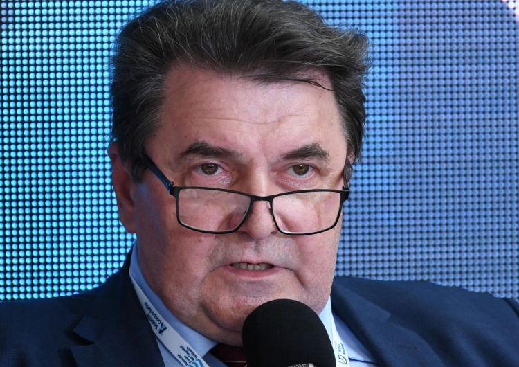 Prof. Zbigniew Krysiak Prof. Zbigniew Krysiak: Będziemy pozbawiani własności