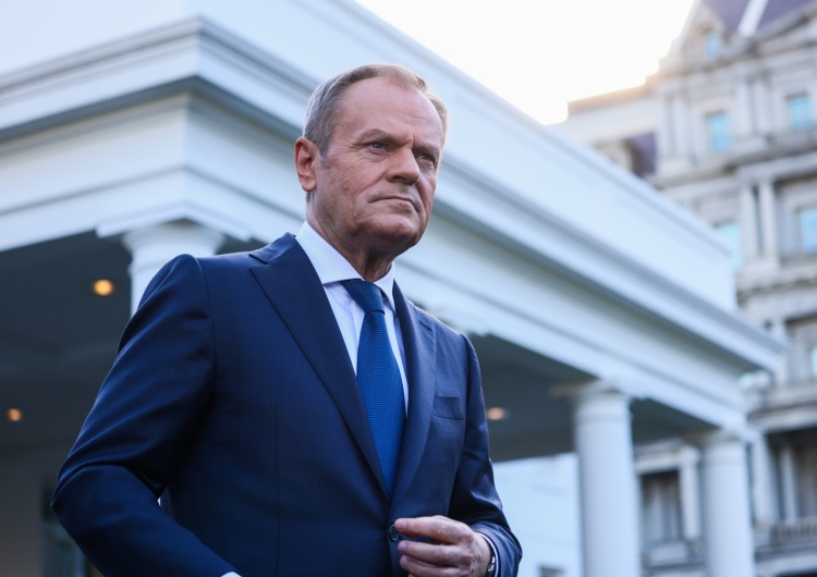 Donald Tusk Niemieckie media: Rząd Tuska stosuje pushbacki, a Bruksela milczy